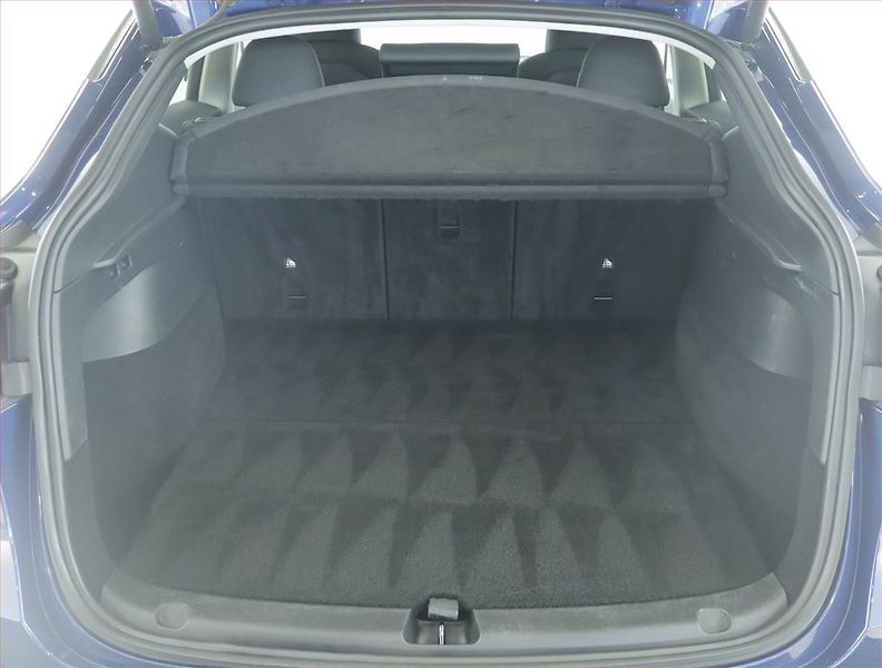 Tesla Model Y (2023) Long Range AWD 79kWh, SoH 91% - fotka 14 z 22