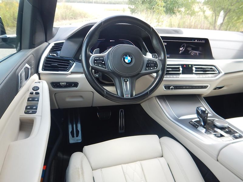 BMW X5 xDrive45e, ČR, 1. MAJ. - fotka 11 z 27