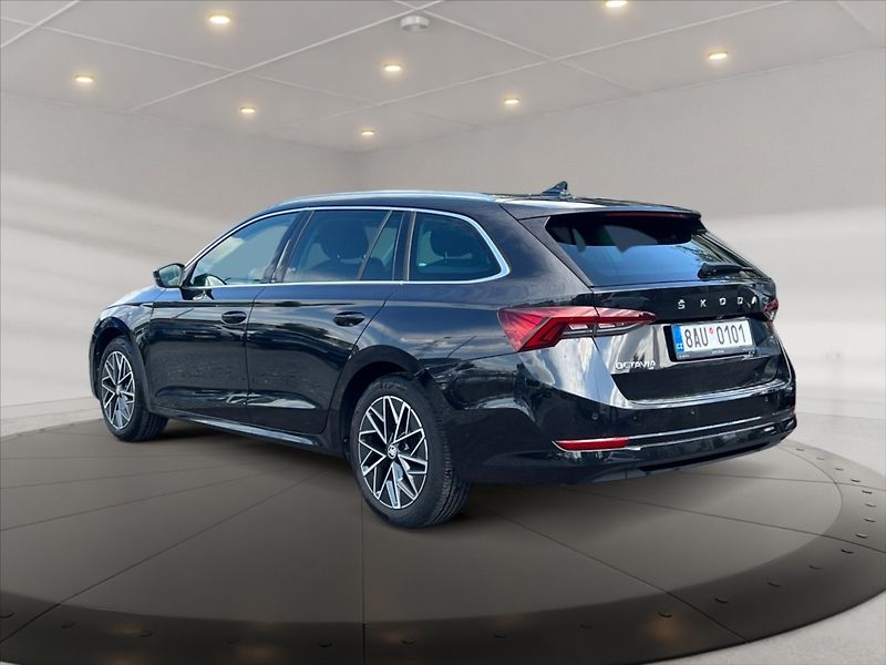 Škoda Octavia 2,0 TDI Style - fotka 4 z 11