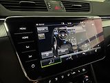 Škoda Superb 2,0 TDi  Sportline LED Virtual - náhled 41