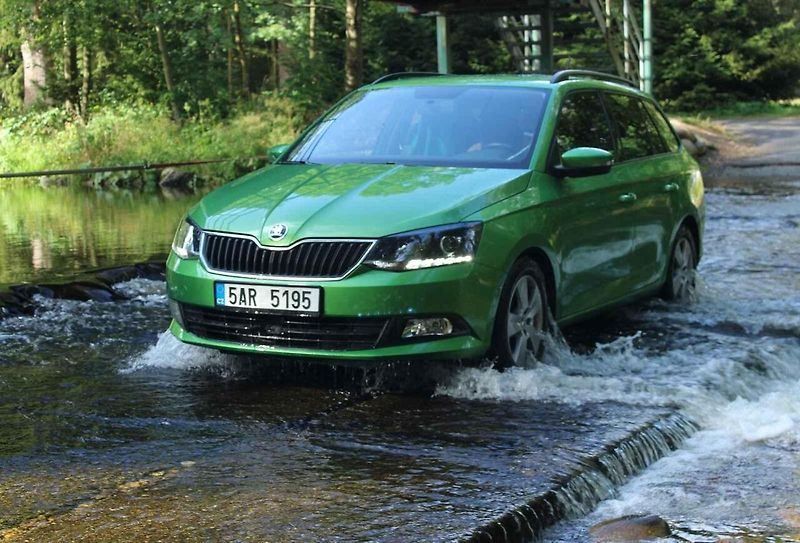Sbalit dvě holky na dovolenou k moři do Slovinska do Škoda Citigo? Žádný problém!