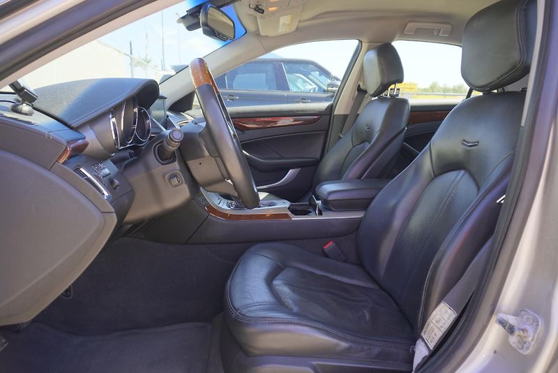 Cadillac CTS 3,6I V6 4WD AUT. - fotka 11 z 29