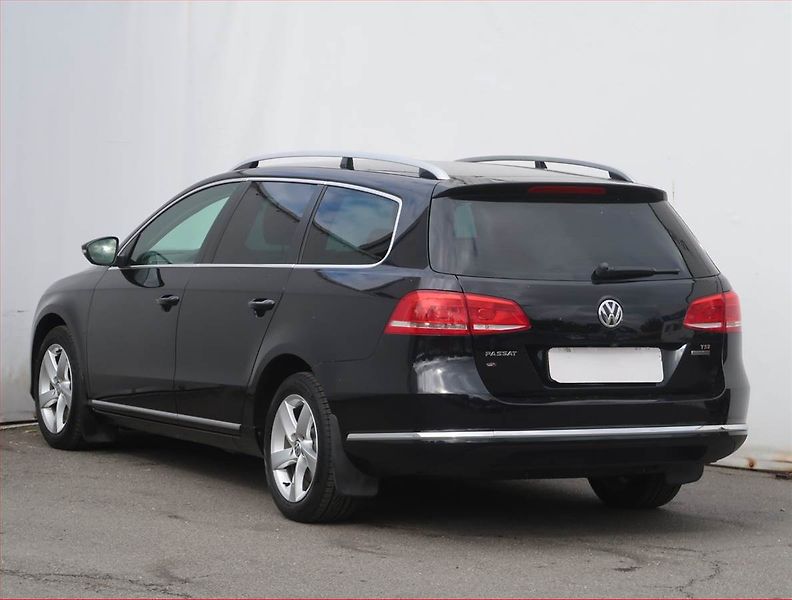 Volkswagen Passat (2011) Comfortline 1.4 TSI EcoFuel - fotka 4 z 18