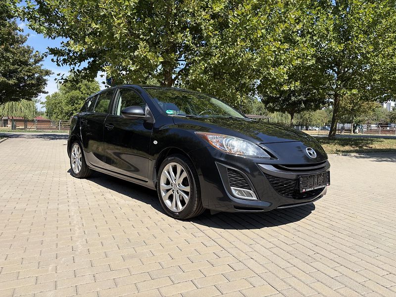 Mazda 3 1.6 90th Anniversary - fotka 12 z 27