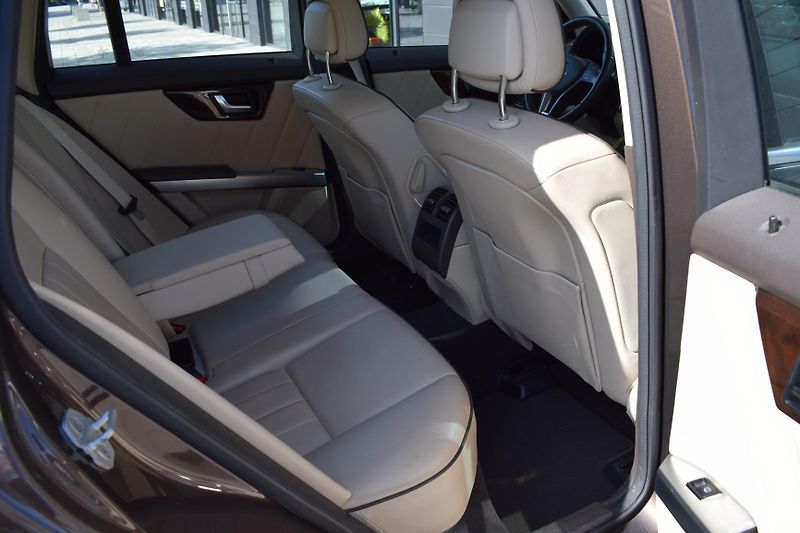Mercedes-Benz GLK (2014) 350d 4M/vyhřívaná sedadla/Navi - fotka 22 z 43