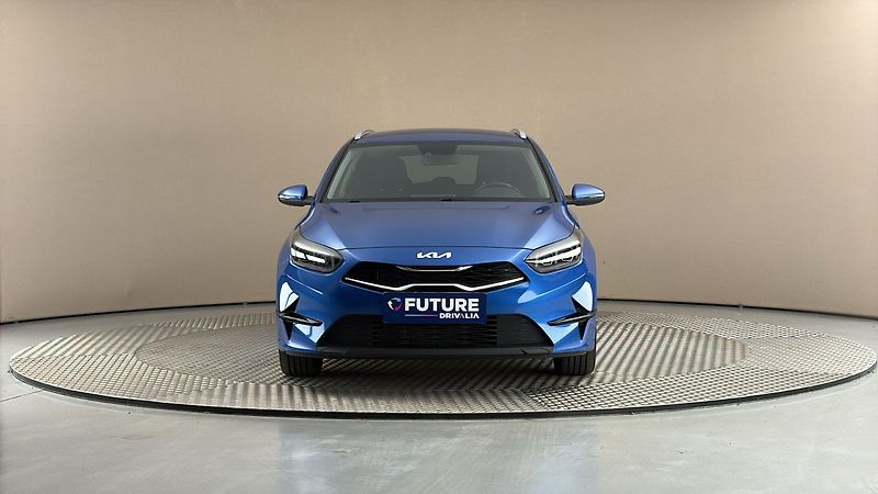 Kia Ceed 1.5 T-GDI Top - fotka 3 z 26