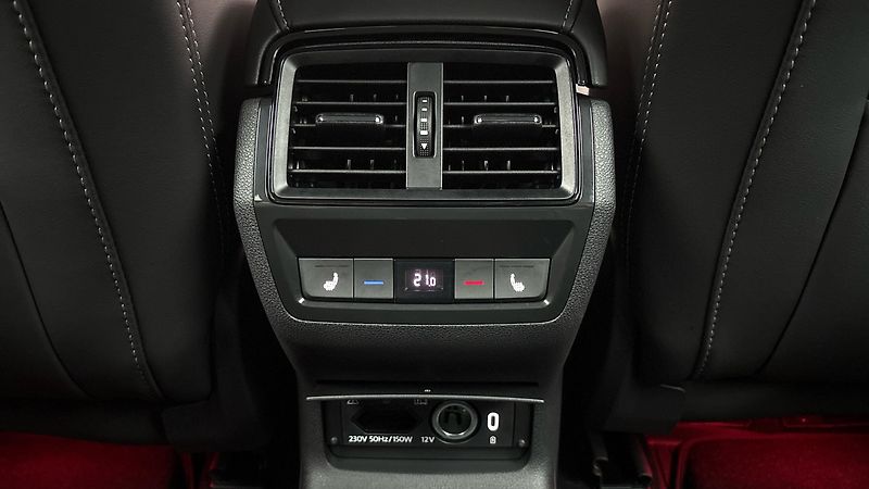 Škoda Kodiaq 2.0 TDI DSG 4x4 Sportline - fotka 22 z 31