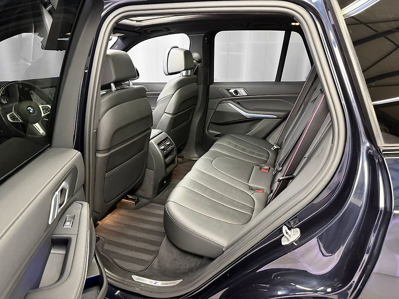 BMW X5 30d xDrive M-PAKET, HUD, LASER - fotka 11 z 31