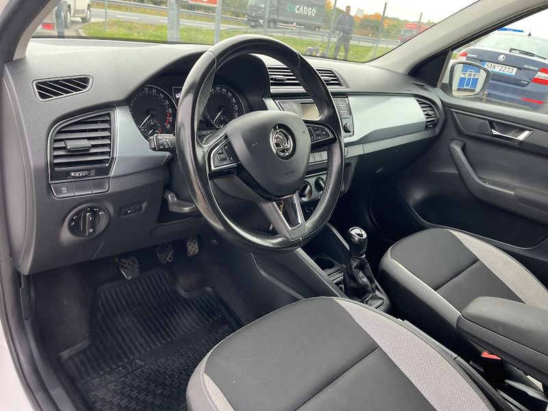 Škoda Fabia (2017) III kombi 1.4 TDi - fotka 12 z 14