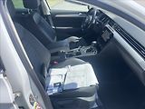 Volkswagen Passat 2,0 TDI 140kW BMT 4MOT DSG Hig - náhled 13
