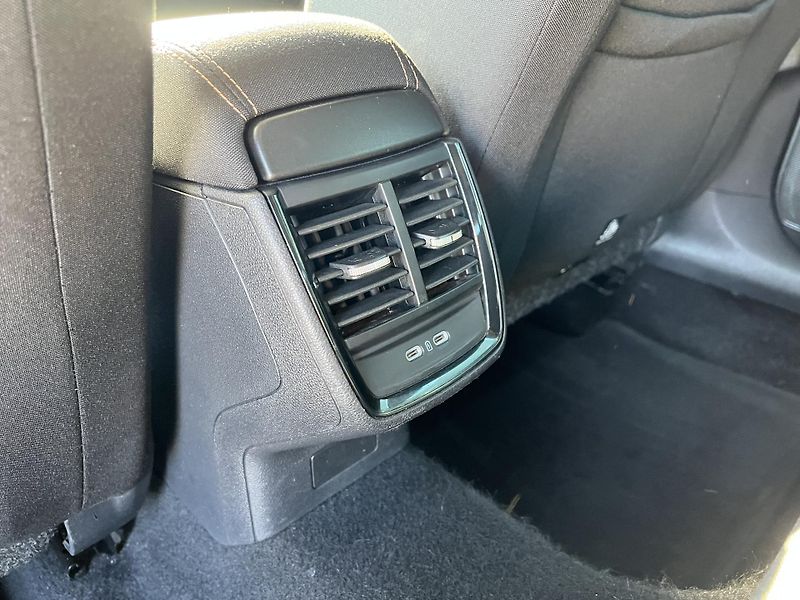 Škoda Scala (2023) 1.0TSi 81kW STYLE - fotka 30 z 40