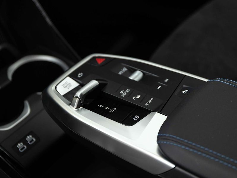 BMW X2 sDrive20i - fotka 15 z 22