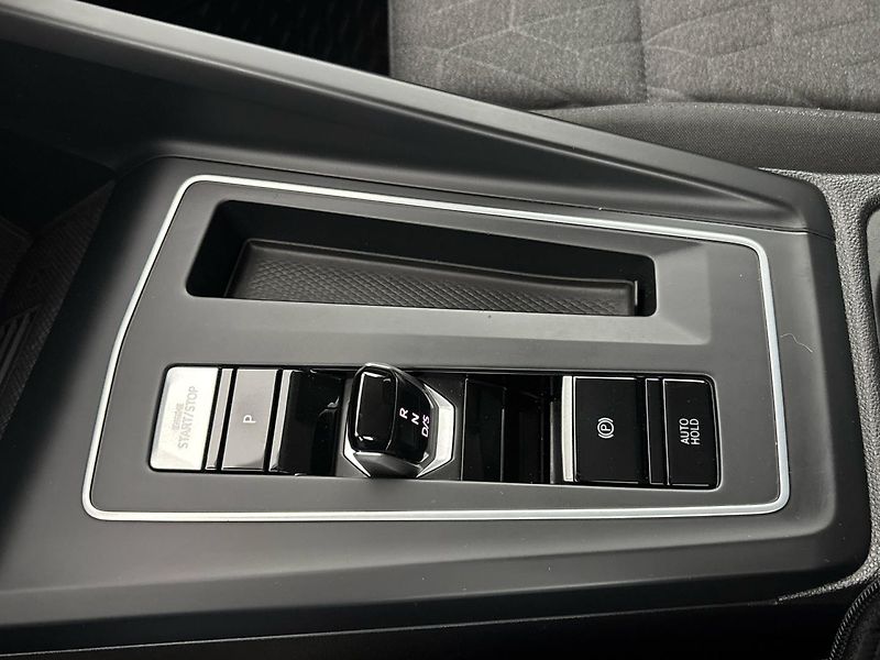 Volkswagen Golf People DSG - fotka 20 z 29
