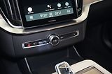 Volvo XC90 B5 PLUS Bright, Vzduch, 360° - náhled 38