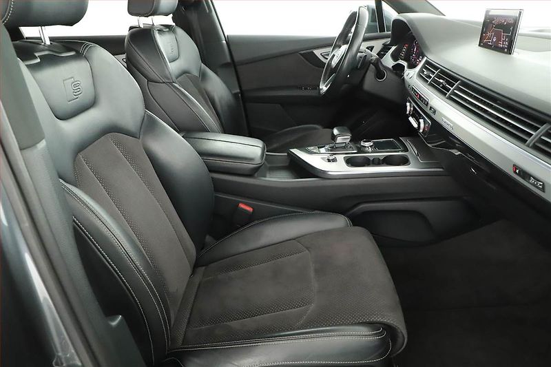 Audi Q7 (2017) S-Line 3.0 TDI - fotka 7 z 20
