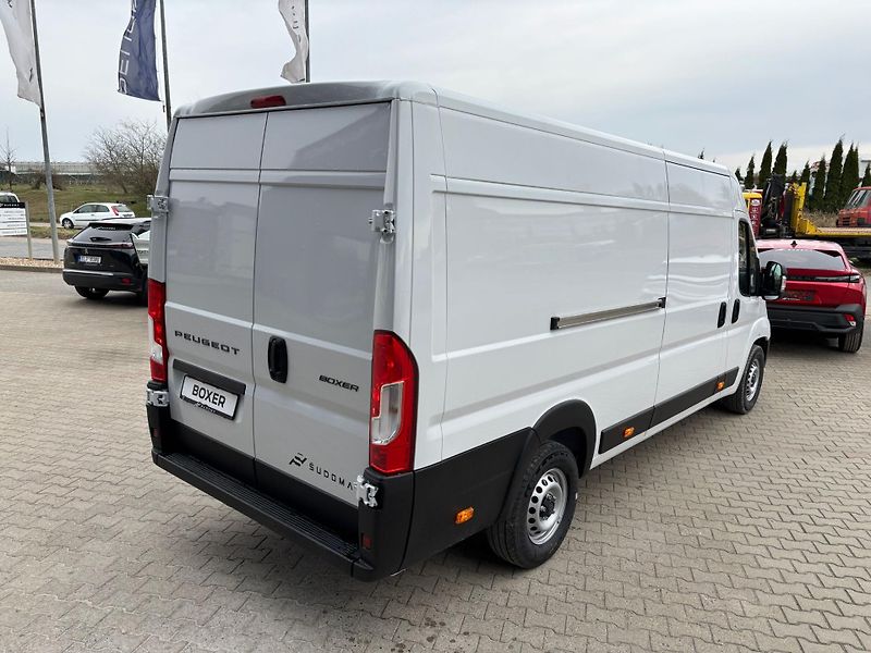 Peugeot Boxer Furgon 4350 L4H2 140k MAN6 - fotka 7 z 17