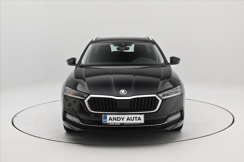Škoda Octavia 2,0 TDI 110 kW DSG Style Záruk - fotka 2 z 31