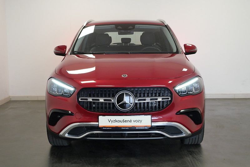 Mercedes-Benz GLA - fotka 4 z 26