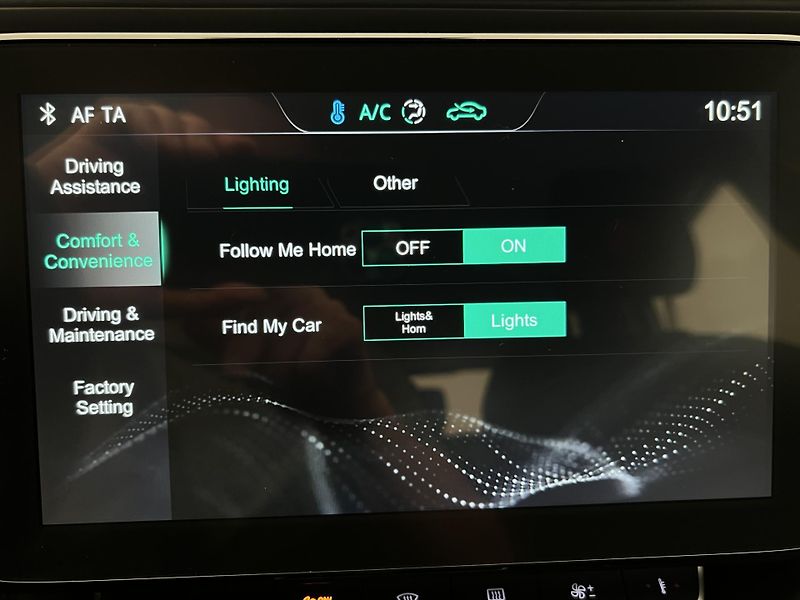 MG ZS 1.0T EXCLUSIVE AUT CZ  - fotka 31 z 37