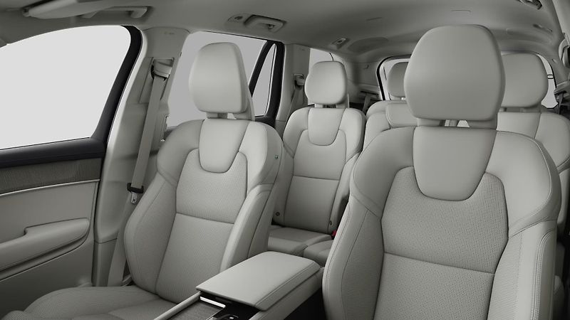 Volvo XC90 (2026) T8 AWD RECHARGE BRIGHT PLUS 7m - fotka 9 z 11
