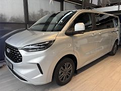 Ford Tourneo Custom (2025) Titanium L2, Tourneo, 2.0 EcoB - fotografie inzerátu