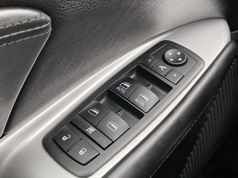 Fiat Freemont 2.0JTD, ČR-2m, automat, 4x4 - fotka 24 z 28
