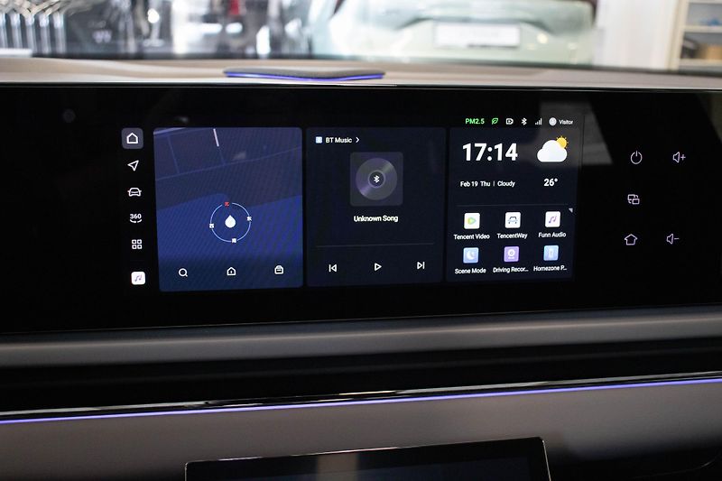 Voyah PASSION (2025) PHEV 4x4 - fotka 10 z 18