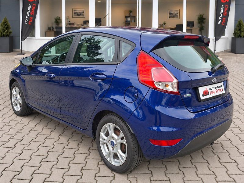 Ford Fiesta (2014) 1.0i 74kW -S.KNIHA-TAŽ.ZAŘ. - fotka 5 z 33