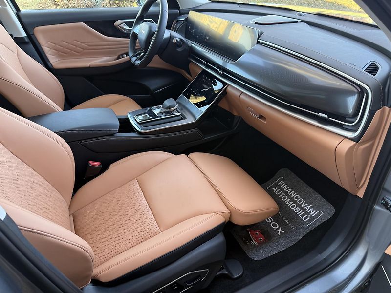 BAIC X75 1,5T 130 kW NOVÉ VOZIDLO - fotka 10 z 16