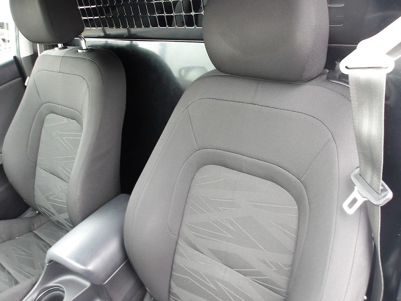 Kia Pro_Ceed 1,4CRDi 2 MÍSTA (PICK-UP) - fotka 15 z 27