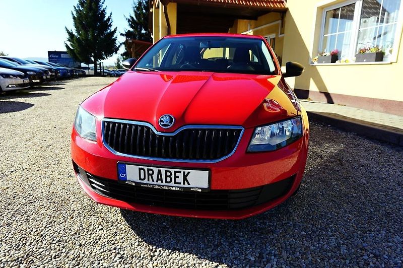 Škoda Octavia (2016) ACTIVE 1,6 TDI 66 kW - fotka 10 z 41