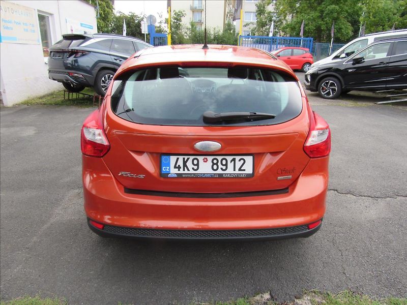 Ford Focus 1,0 EcoBoost 92kW - fotka 5 z 31