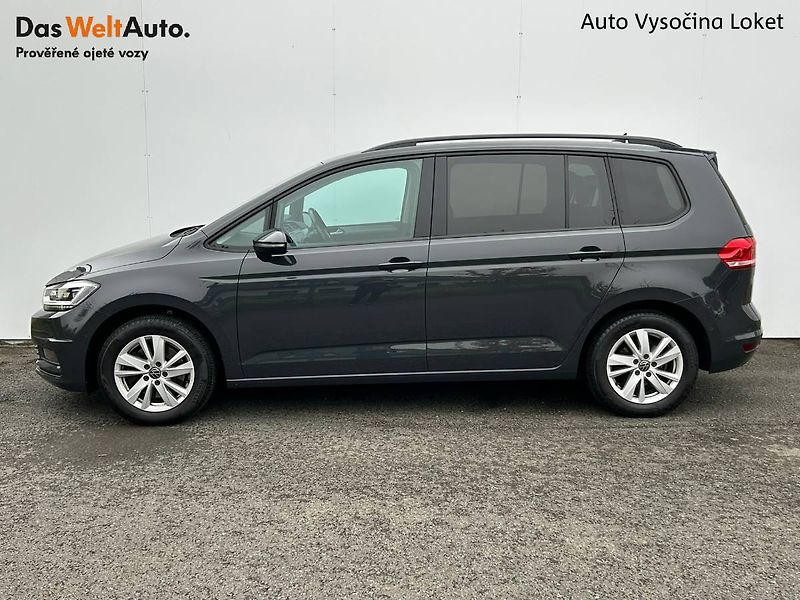 Volkswagen Touran (2022) 1.5 TSI 110kW DSG tažné - fotka 3 z 33