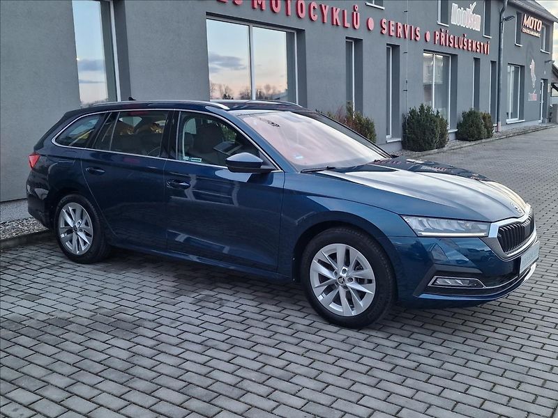 Škoda Octavia 2.0 TDi Style,původ ČR,1.Maj. - fotka 2 z 50