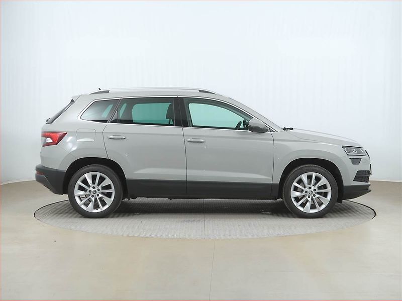 Škoda Karoq (2017) Style 1.5 TSI - fotka 6 z 18