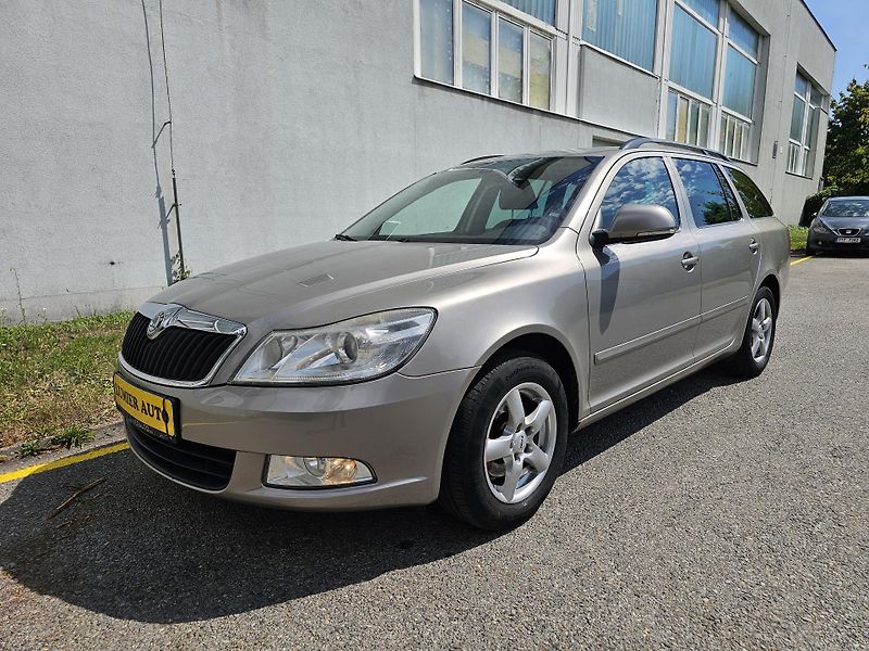 Škoda Octavia (2011) 2 1.6TDI FACELIFT - fotka 1 z 18