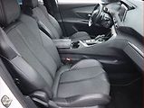 Peugeot 5008 (2018) GT Line 2.0 BlueHDi, Automat - náhled 9