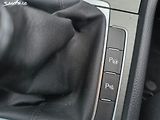 Volkswagen Golf 2.0TDI4X4,VÝBAVA,KRÁSNÝ,SERVIS - náhled 20