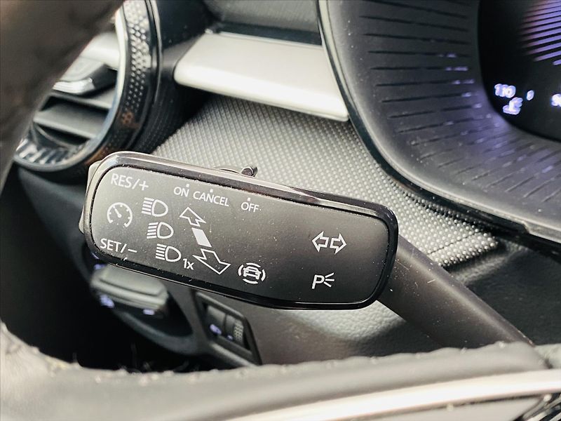 Škoda Fabia 1,0 MPI 59kW Selection - fotka 19 z 24