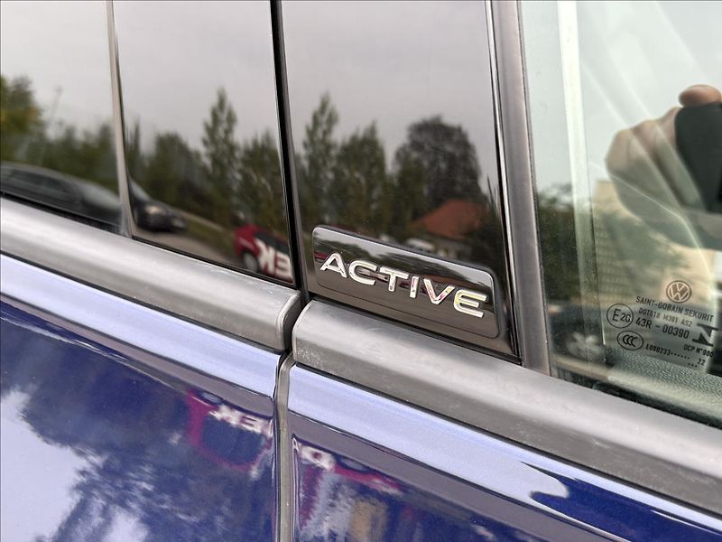 Volkswagen Golf 2,0 TDi 85kW,Led,Kamer,ACC,Nav - fotka 43 z 46