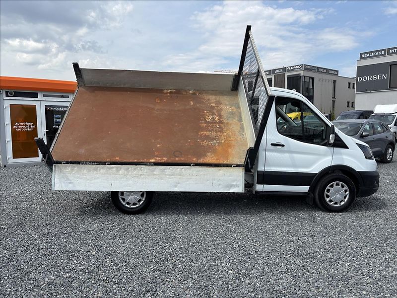 Ford Transit 2,0 96kW Třístranný Sklápěč - fotka 17 z 34