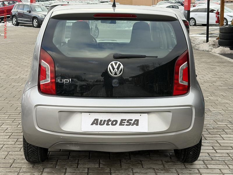 Volkswagen up! (2013) 1.0i, AC, STK1/28 - fotka 5 z 15