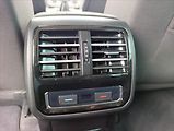 Volkswagen Passat 1,6 TDi Aut.klima Navi Kamera - náhled 32