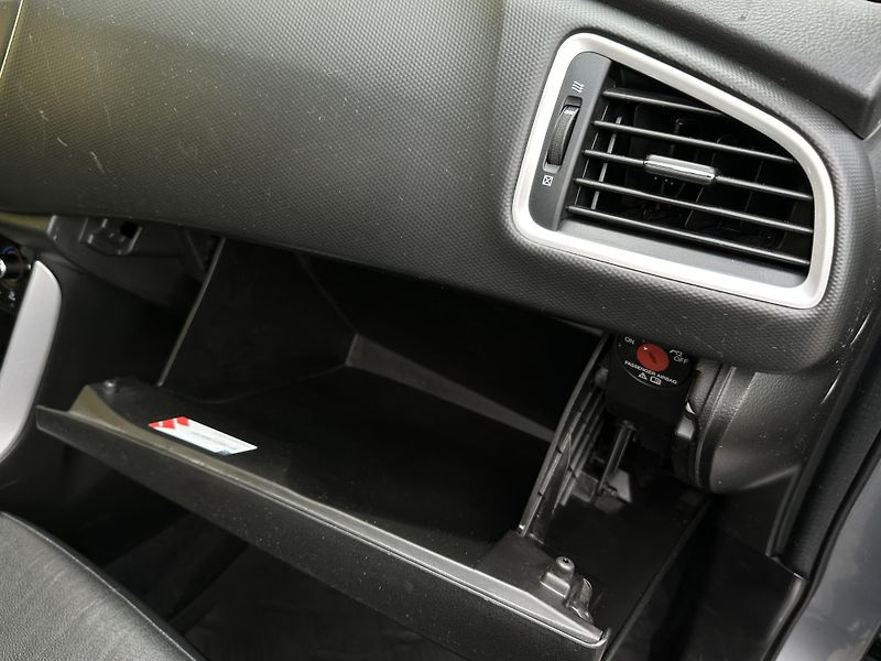 Suzuki SX4 S-Cross (2014) 1.6DDIS 4x4 COMFORT 2.Maj.  - fotka 18 z 36