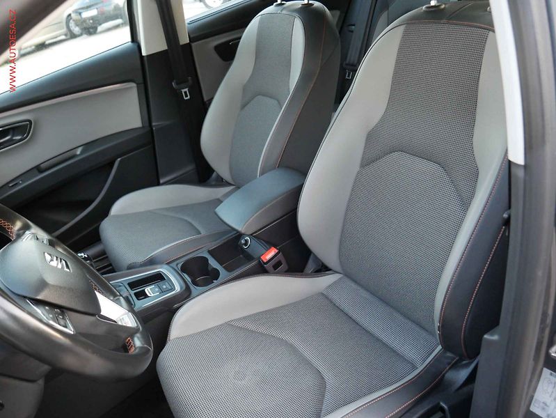 Seat Leon (2018) 1.4 TSi, X-Perience - fotka 9 z 16