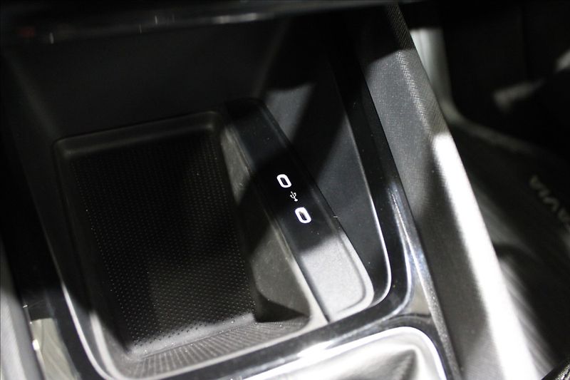 Škoda Octavia 2,0 TDI Ambition 1.majitel CZ - fotka 24 z 32