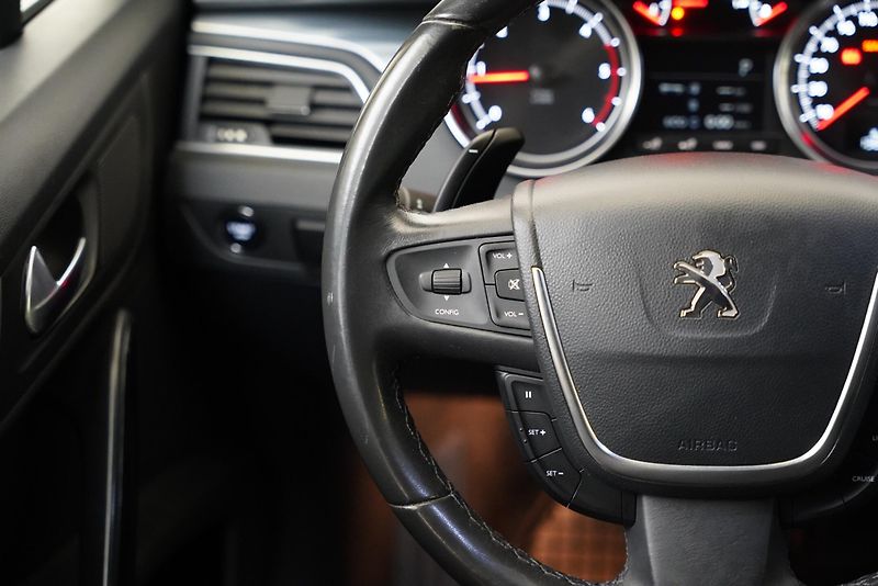 Peugeot 508 - fotka 16 z 29