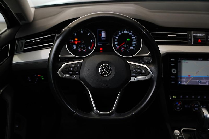 Volkswagen Passat - fotka 17 z 26