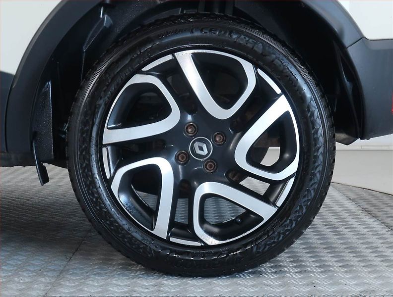 Renault Captur (2017) 1.2 TCe, Navi, Tempomat - fotka 14 z 19