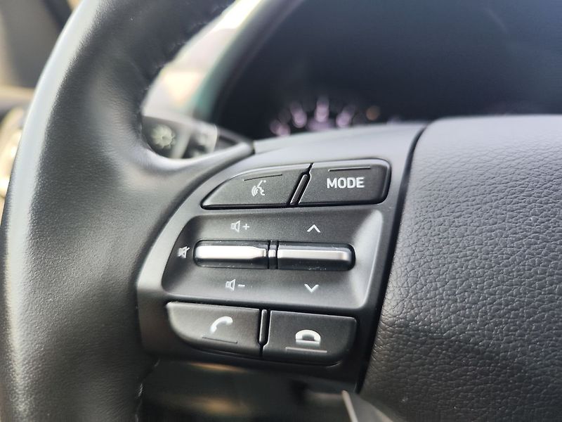 Hyundai i30 1.0 T-GDI/88kW Smart DCT - fotka 19 z 27